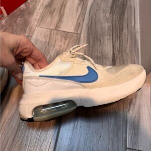 Nike Summit White and Lilac Sneakers